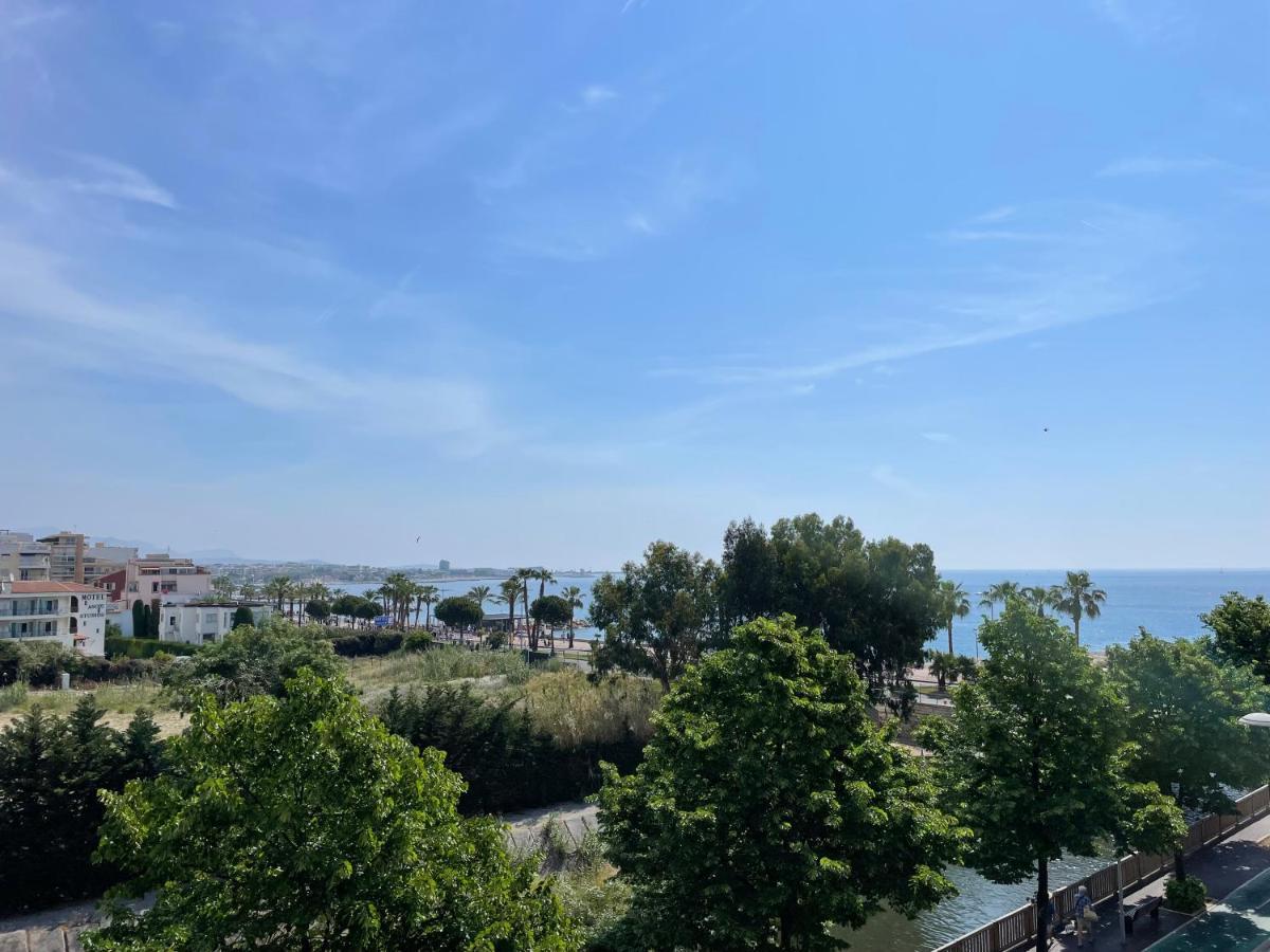Vue Sur Mer - Magnifique Appartement Tout Confort - Terrasse Et Parking Prive กาญเนอ-ซูร์-แมร์ ภายนอก รูปภาพ