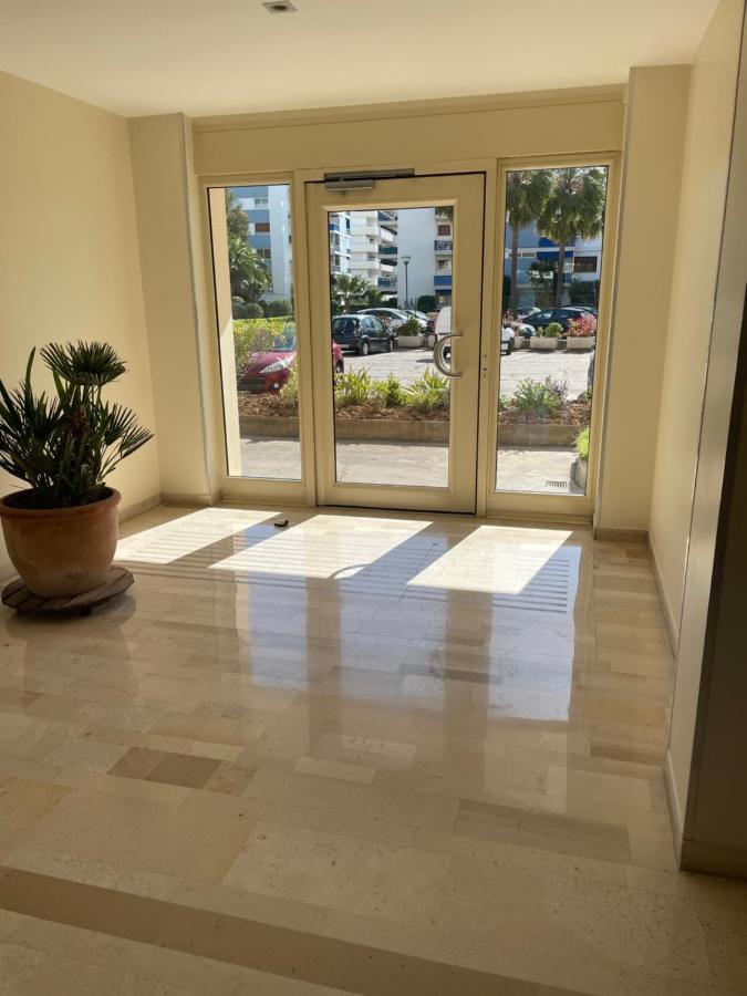 Vue Sur Mer - Magnifique Appartement Tout Confort - Terrasse Et Parking Prive กาญเนอ-ซูร์-แมร์ ภายนอก รูปภาพ